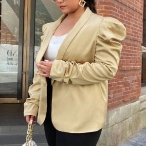 ⭐⭐⭐⭐Brand New! Gold Satin Blazer 2X⭐⭐⭐⭐